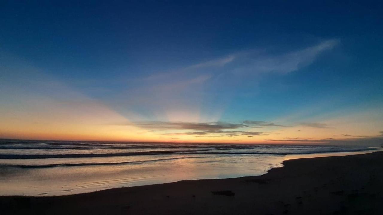 Redwood Beach Resort Mechapa المظهر الخارجي الصورة